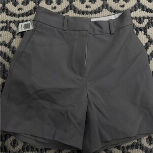 Aritzia Women's Charcoal Gray Shorts